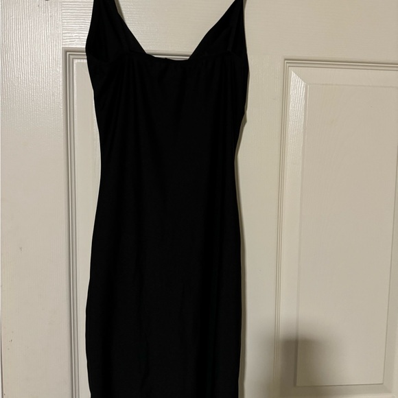 Super Sexy MRT 1030 Black Dress w/Slit - Picture 6 of 7